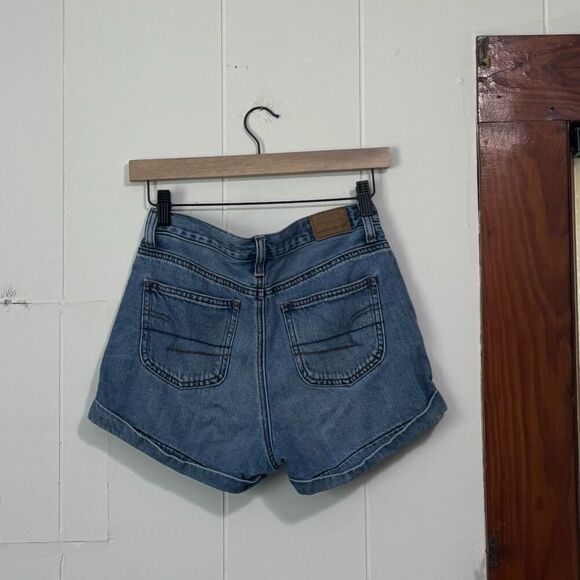 American Eagle Mom Cuffed Jean Shorts Size 0 - Picture 4 of 6